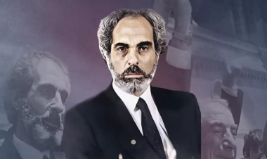 Elçibəyin evini o qarət edibmiş