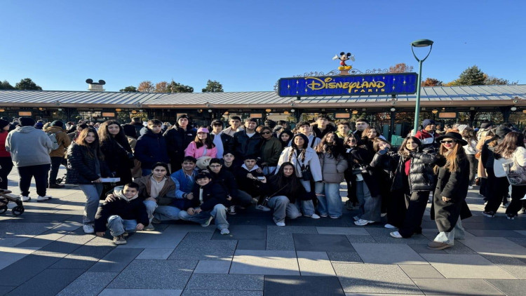 Azərbaycanlı şagird və tələbələr UNESCO-nun qərargahında qlobal problemləri müzakirə ediblər - FOTO