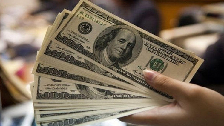 İranda dolların məzənnəsi rekord həddə