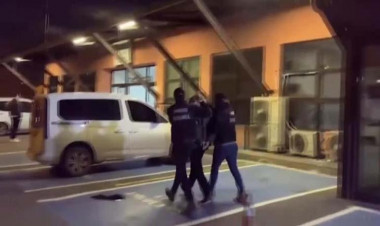 Məşhur reper həbs edildi - Evindən görün nələr çıxdı - FOTO