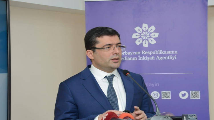 Əhməd İsmayılov: 