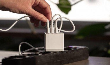 Sumqayıtda adapter yanğına səbəb oldu