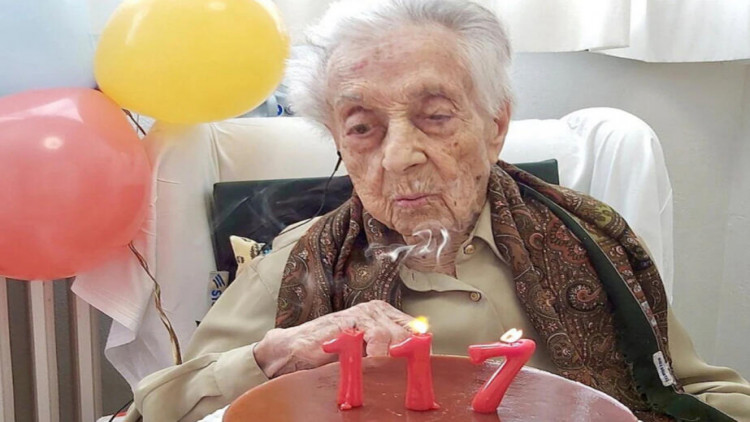 Dünyanın ən yaşlı qadınının uzunömürlülük SİRRİ