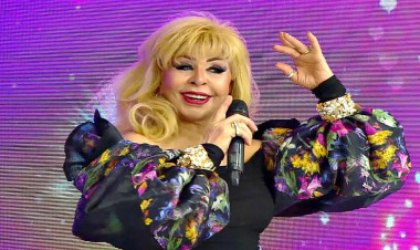 Əməkdar artist plastik əməliyyat etdirdi - FOTO