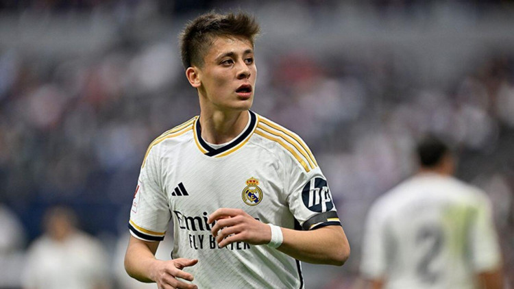 Arda Gülər kariyerasında yeni uğura imza atdı