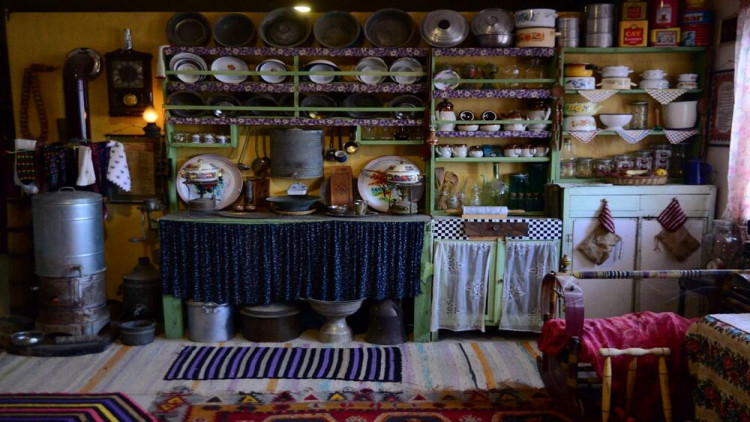 Evini muzeyə çevirdi - 59 ildir əşya toplayır - FOTOlar
