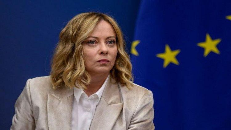 ABŞ və NATO Meloniyə təzyiq edir