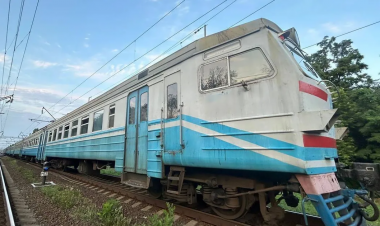 Ukraynada qatarda qumbara partladıldı - Xeyli ölən var - FOTO