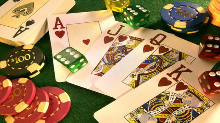 Qumar reklamına görə 5 influenser məhkəməlik oldu