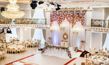 Şadlıq evində müəmmalı ölüm - Ofisiantın meyiti tapıldı