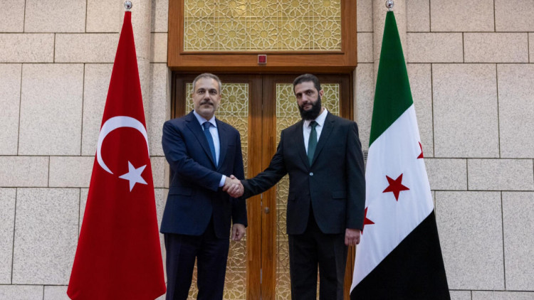 Fidan: Onlara  Suriyada yer yoxdur - Yenilənib