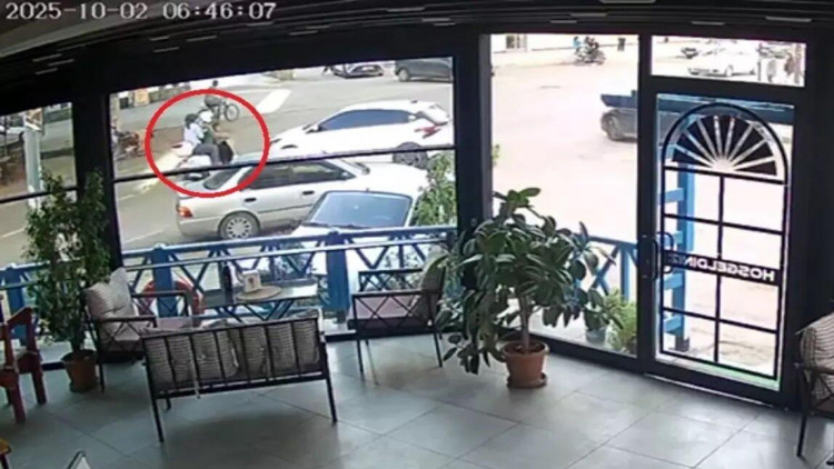 Motosikletlə şou göstərdi - avtomobilə çırpıldı - yaralılar var