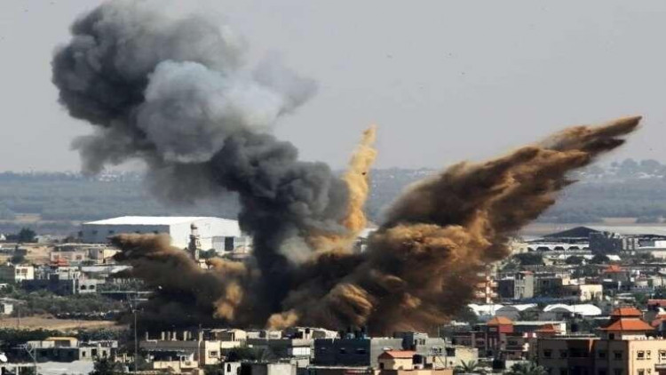 İsrail Qəzzanı vurdu: 44 nəfər öldü