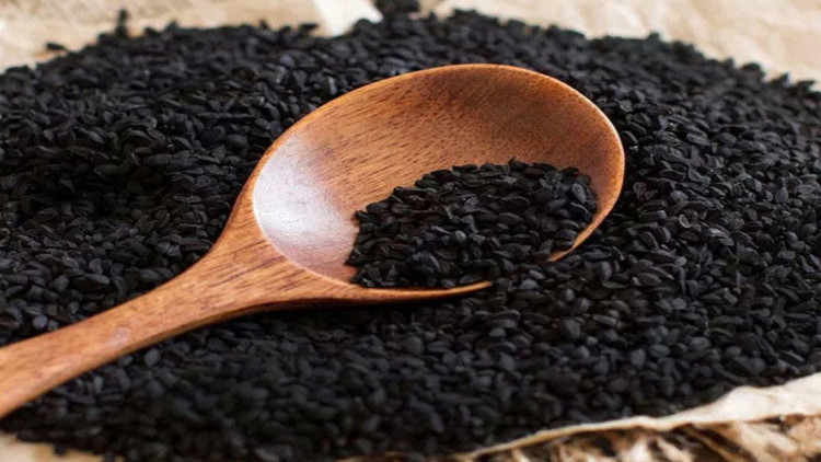 Qara zirə yağı: Hər dərdin dərmanı