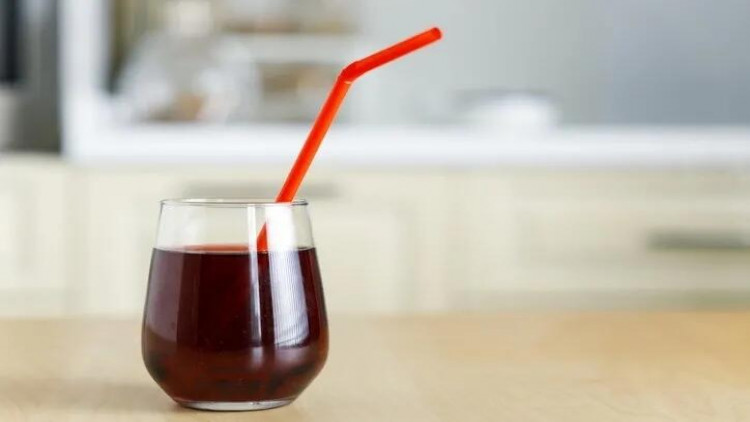 Niyə həkimlər hər gün nar şirəsi içməyi məsləhət görürlər?