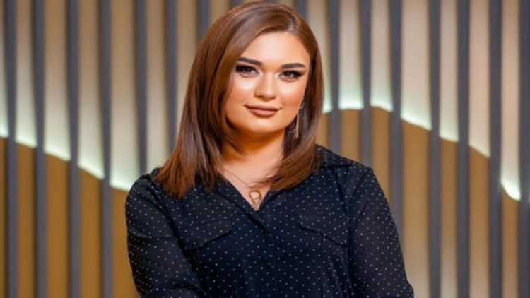 İzləyicisinin ona yazdığı mesajları yayımlayıb hədələdi - FOTO