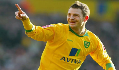 Əfsanəvi futbolçu 1 qol da vursa Ronaldonu geridə qoyacaq - FOTO