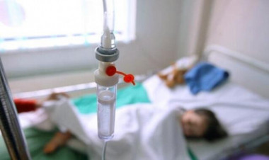 Beyləqanda sirkədən zəhərlənən 13 yaşlı qız Bakıya təxliyə olundu