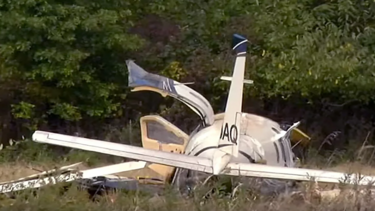 ABŞ-də təyyarə qəzaya uğradı - 3 nəfər həlak oldu