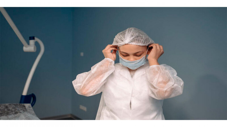 Saxta həkim ifşa olundu