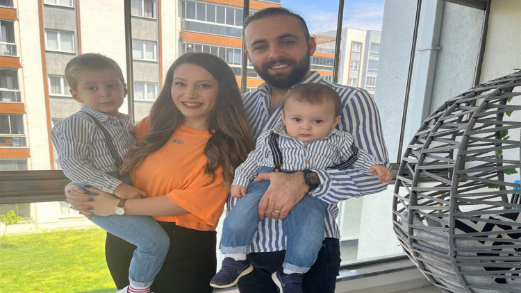 Estetik əməliyyat qurbanı olan bloqerin məzarı açıldı - Əri şübhələnməkdə haqlıdır? - FOTO