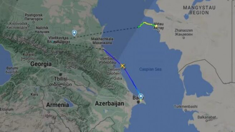 Təyyarə Xəzəri çətinliklə keçib - 3D versiyası YAYILDI - FOTO