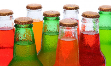 Uşaqlara qazlı içki satılmayacaq