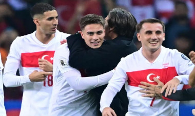 Türkiyə yenə darmadağınla qalib gəldi - FOTO