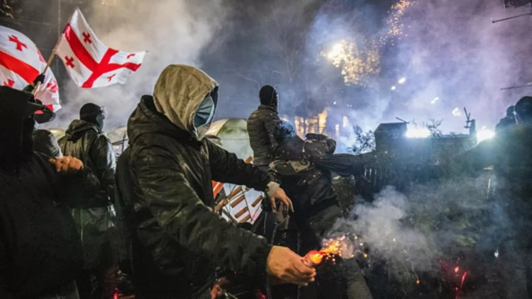Gürcüstanda etirazlar yenidən başladı