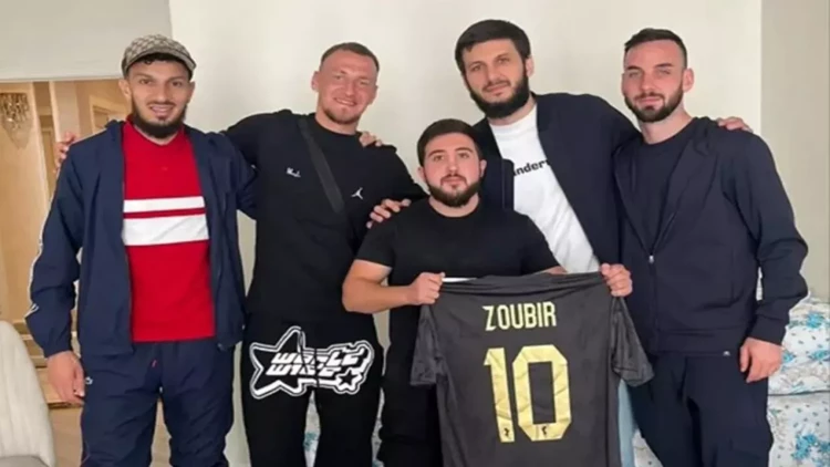 “Qarabağ”matçda zədələnən azarkeşi belə sevindirdi - VİDEO