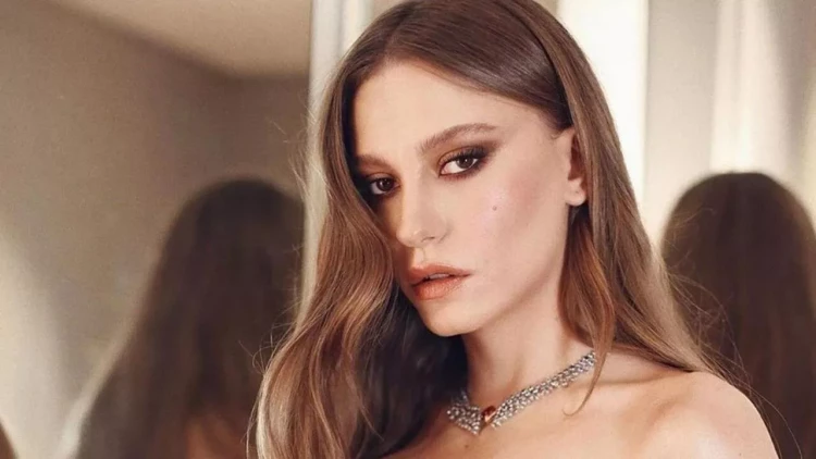 Bir reklamdan 32 milyon qazanacaq