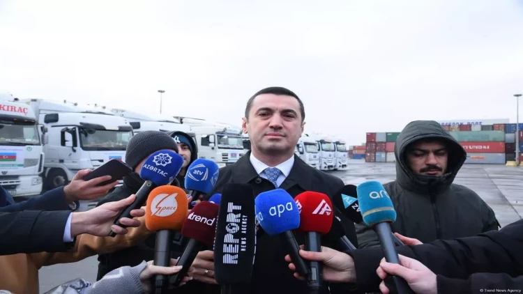 Humanitar yardımın ehtiyacı olan əhaliyə ayrılması nəzərdə tutulub - Ayxan Hacızadə