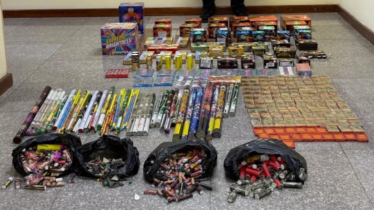 Minlərlə pirotexniki vasitə satan şəxs saxlanıldı - VİDEO