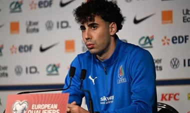 Bəhlul dünənki oyundan danışdı - VİDEO