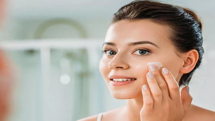 Soyuq havalar dərini qurudur – Necə qulluq etməli?