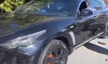 Bərdədə iki avtomobil toqquşub, xəsarət alanlar var - FOTO