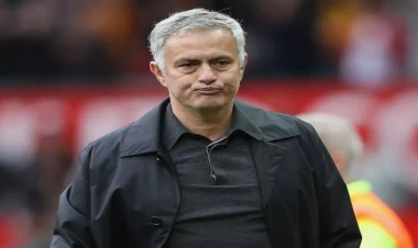 Ulduz futbolçu Mourinyonu ifşa etdi: “Hər gecə eyni...” - FOTO