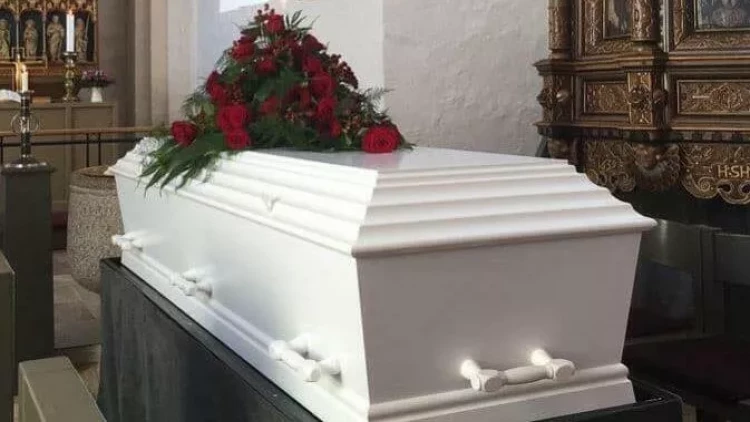 Məşhur rejissor evində ölü tapıldı - FOTO