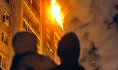 Rusiyada dəhşətli yanğında 8 nəfər öldü - Yenilənib