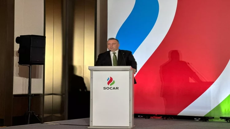 SOCAR Türkiyə dayanıqlı təyyarə yanacağı istehsal edəcək - FOTOlar