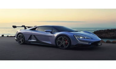 BYD-nin yeni maşını - Çuxur görəndə 