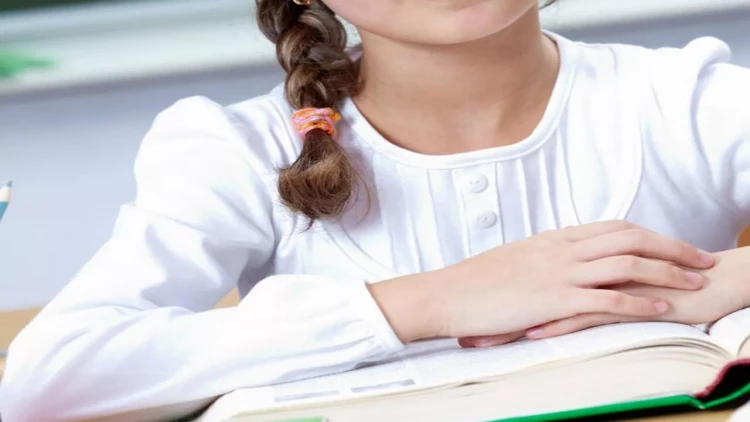 Məktəbli qız öldü - FOTO