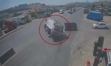 Bakıda qırmızı işığa məhəl qoymayan sürücü ağır qəzaya səbəb oldu - ANBAAN VİDEO