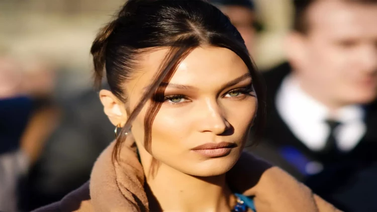 Bella Hədidin də evi yanıb kül oldu - FOTO