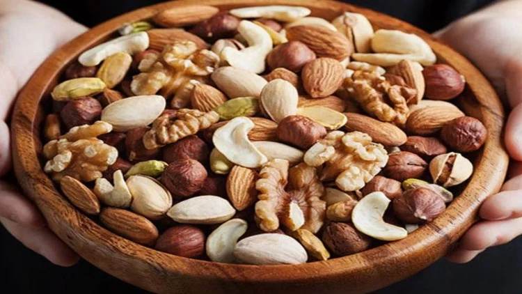 Faydalı bilib yeyirdik, ən zərərli çərəz imiş...