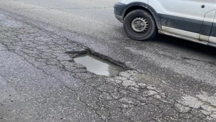 Bu yol növbəti qurbanlarını gözləyir - FOTO