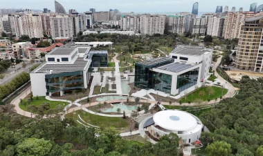 Bu gün açılışı olan universitetdən - FOTOlar