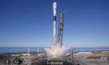 “Baykar” ilk peykini kosmosa buraxdı - VİDEO