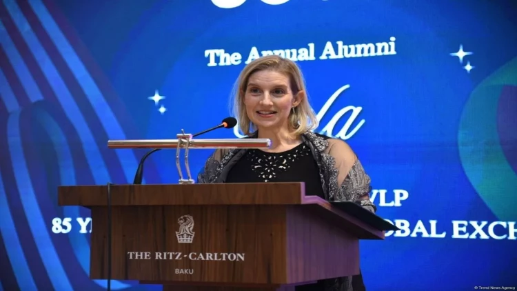 Azərbaycan və Ermənistan arasında sənədin imzalanması Cənubi Qafqaz üçün yeni səhifənin başlanğıcı oldu - Emi Karlon