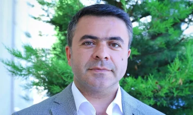 Qəfil yerə yıxılıb, yarım saata yaxın ürək masajı ediblər... - Kameralar anbaan lentə alıb